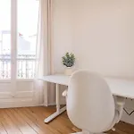 Eiffel Tower View 3br Balcony Lejlighed *