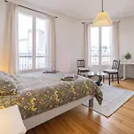 Eiffel Tower View 3br Balcony Lejlighed Paris