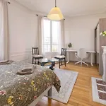 Lejlighed Eiffel Tower View 3br Balcony *
